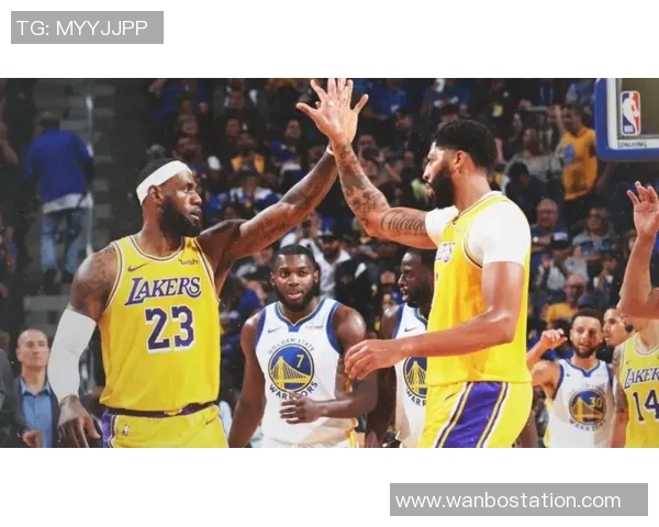 Buha认为詹姆斯能否复制上赛季表现尚需观察和时间验证 Buha认为詹姆斯能否复制上赛季表现尚需观察和时间验证