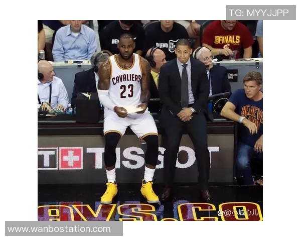 泰伦卢谈小卡比尔出场受限影响阵容组合评估仍待时日 泰伦卢谈小卡比尔出场受限影响阵容组合评估仍待时日